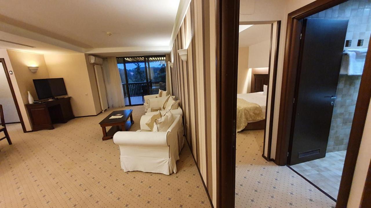 Apartament 2706 Alpin Resort, Etaj 7, Poiana Brasov Buitenkant foto