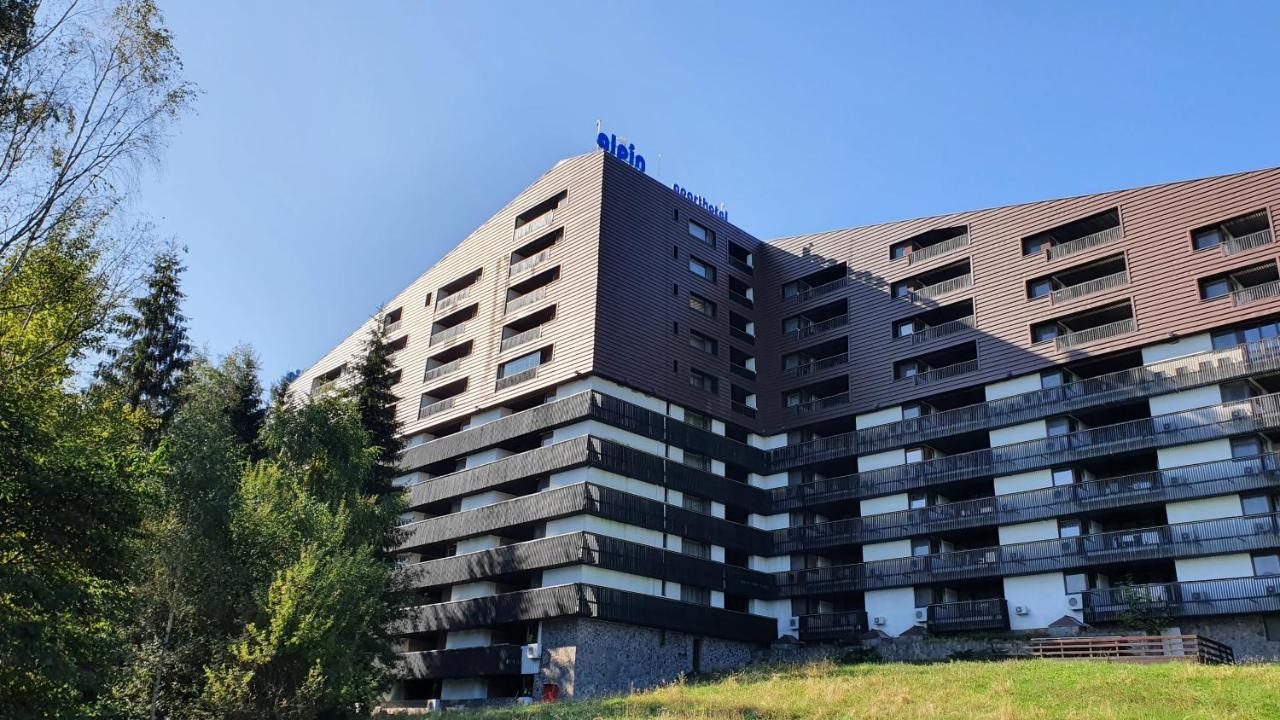 Apartament 2706 Alpin Resort, Etaj 7, Poiana Brasov Buitenkant foto